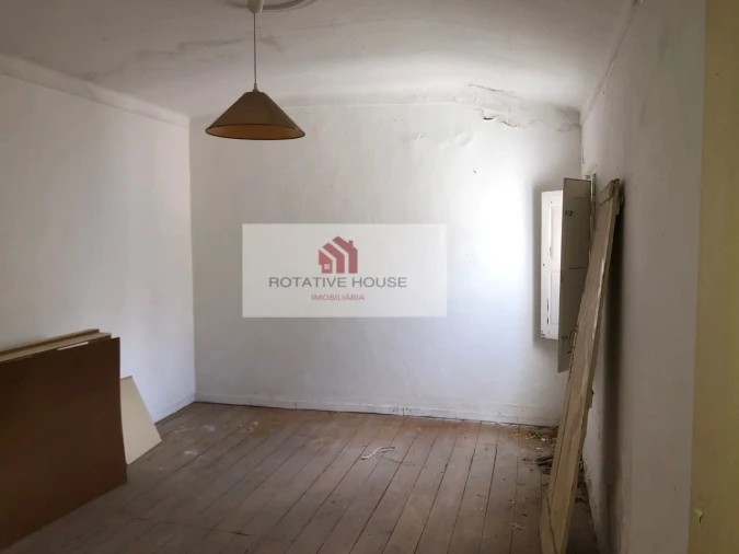 Apartamento T4 para Venda em Caia, São Pedro e Alcáçova Foto 8