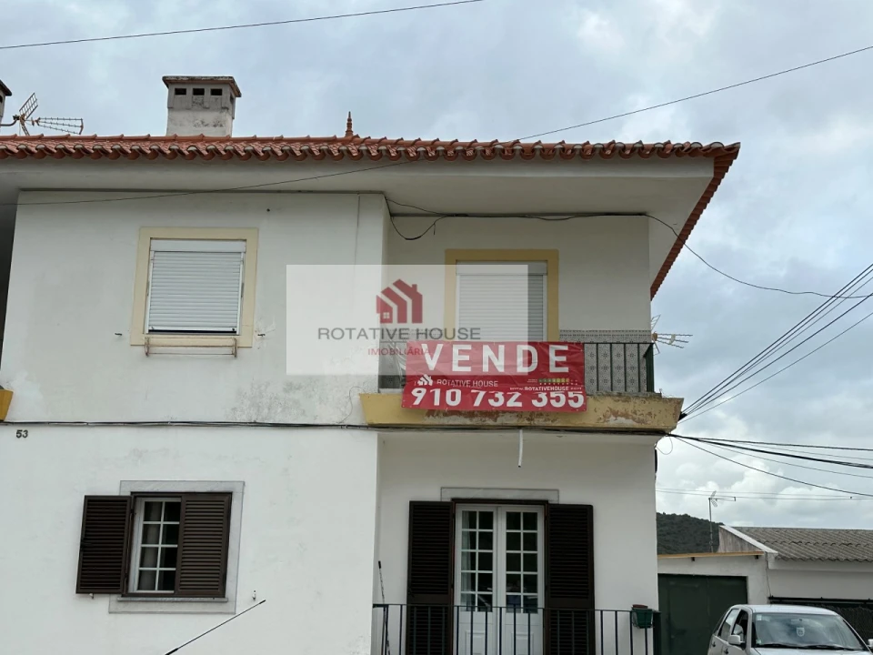 Apartamento T3 para Venda em Caia, São Pedro e Alcáçova Foto 1