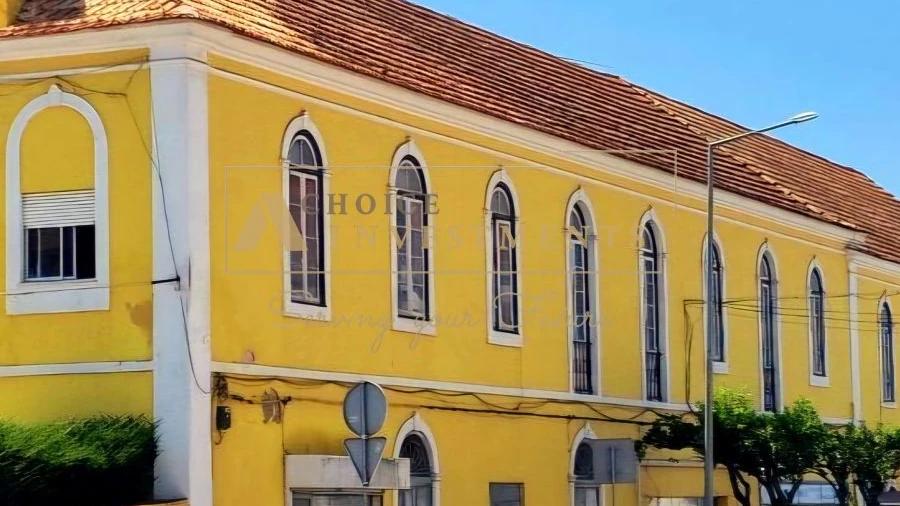 Loja para Venda em Santiago do Cacém, Santa Cruz e São Bartolomeu da Serra
