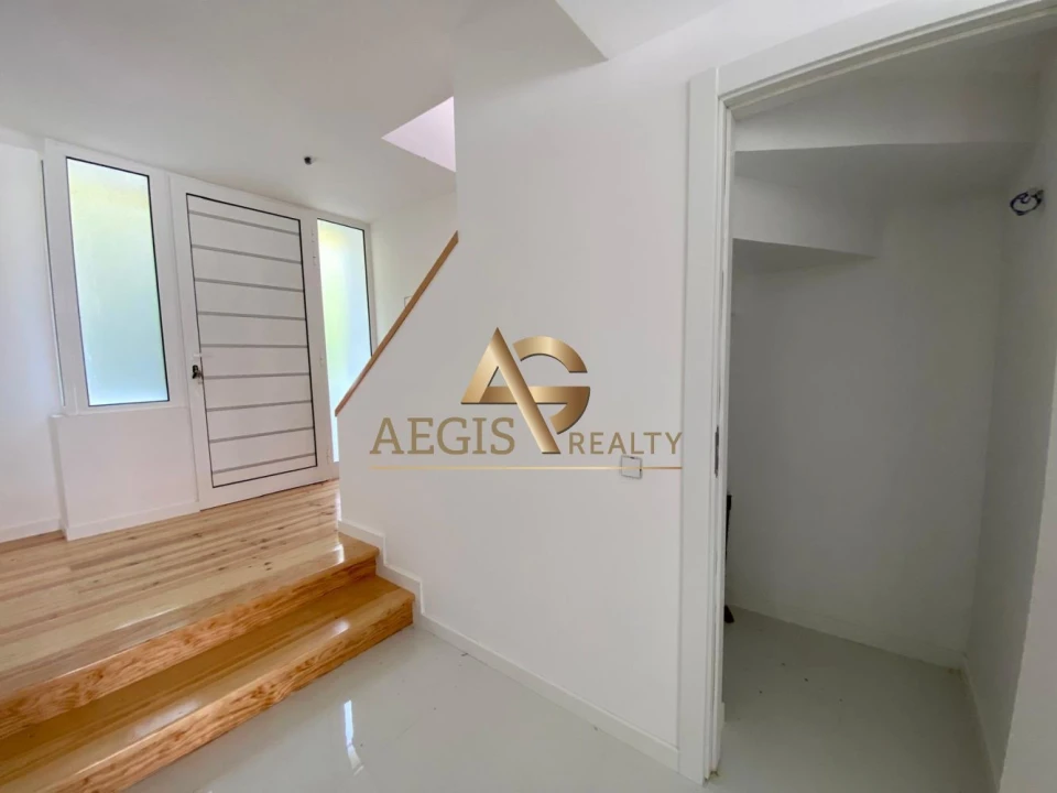 Moradia T4 para Venda em Imaculado Coração de Maria Foto 3