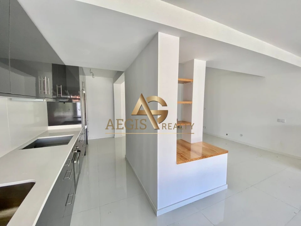 Moradia T4 para Venda em Imaculado Coração de Maria Foto 4