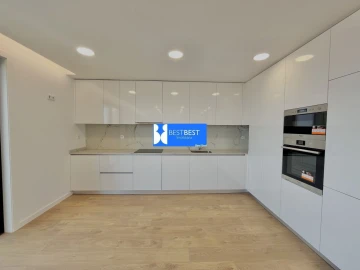 Apartamento T3 para Venda em Airo