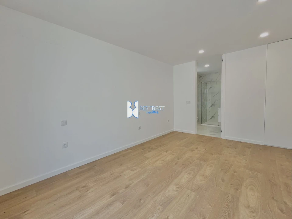 Apartamento T3 para Venda em Airo Foto 19