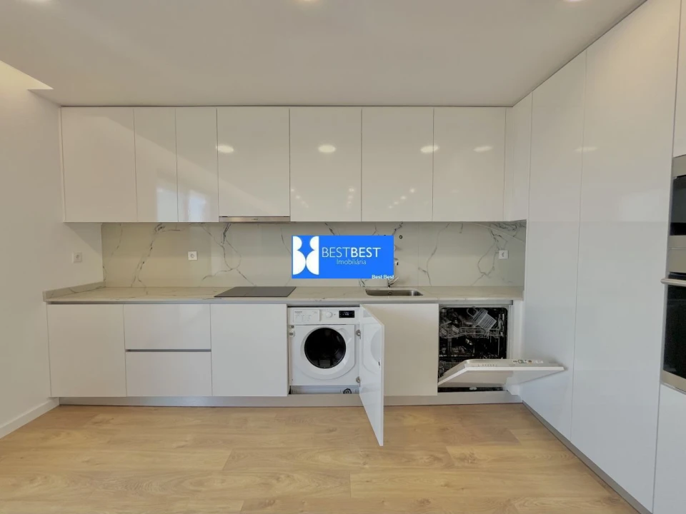Apartamento T3 para Venda em Airo Foto 7