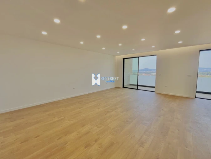 Apartamento T3 para Venda em Airo Foto 11