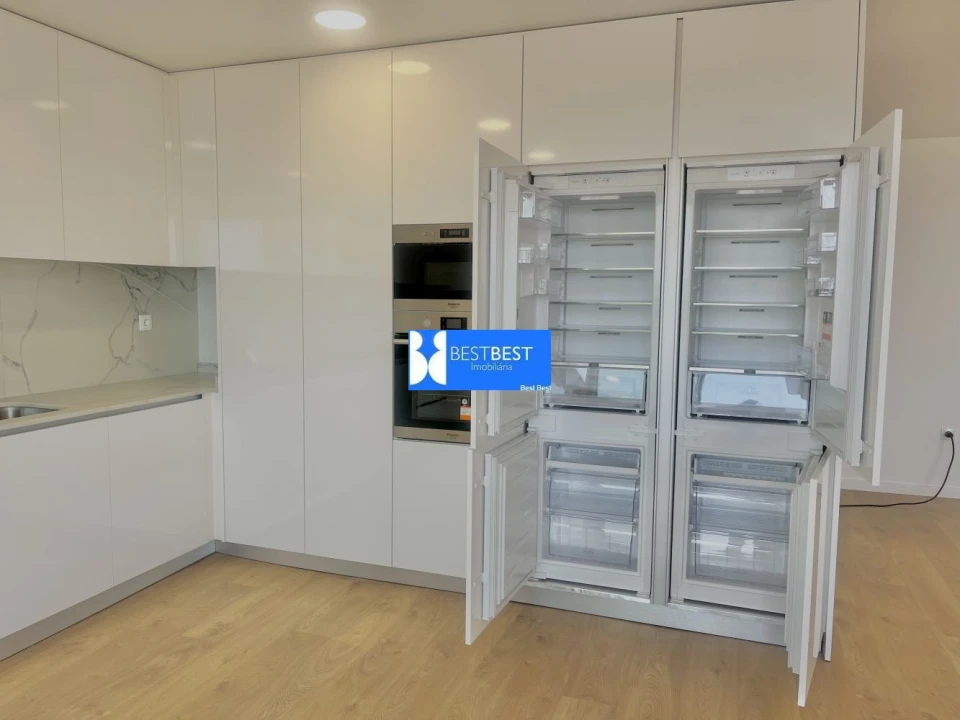 Apartamento T3 para Venda em Airo Foto 6