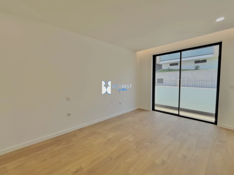 Apartamento T3 para Venda em Airo Foto 25