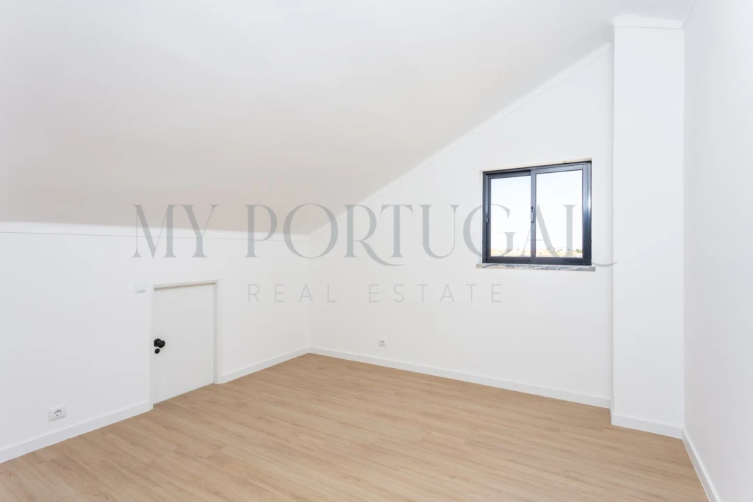 Moradia T6 para Venda em Palmela Foto 34