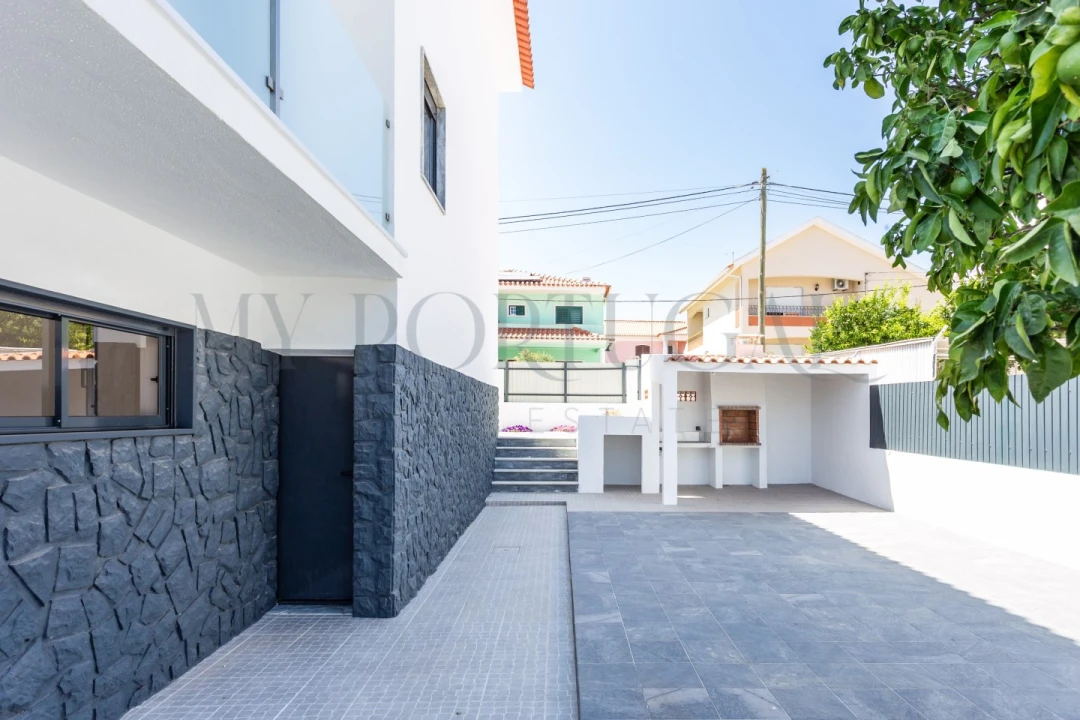 Moradia T6 para Venda em Palmela Foto 44