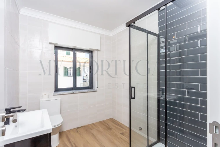 Moradia T6 para Venda em Palmela Foto 15