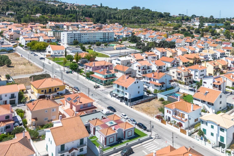 Moradia T6 para Venda em Palmela Foto 48