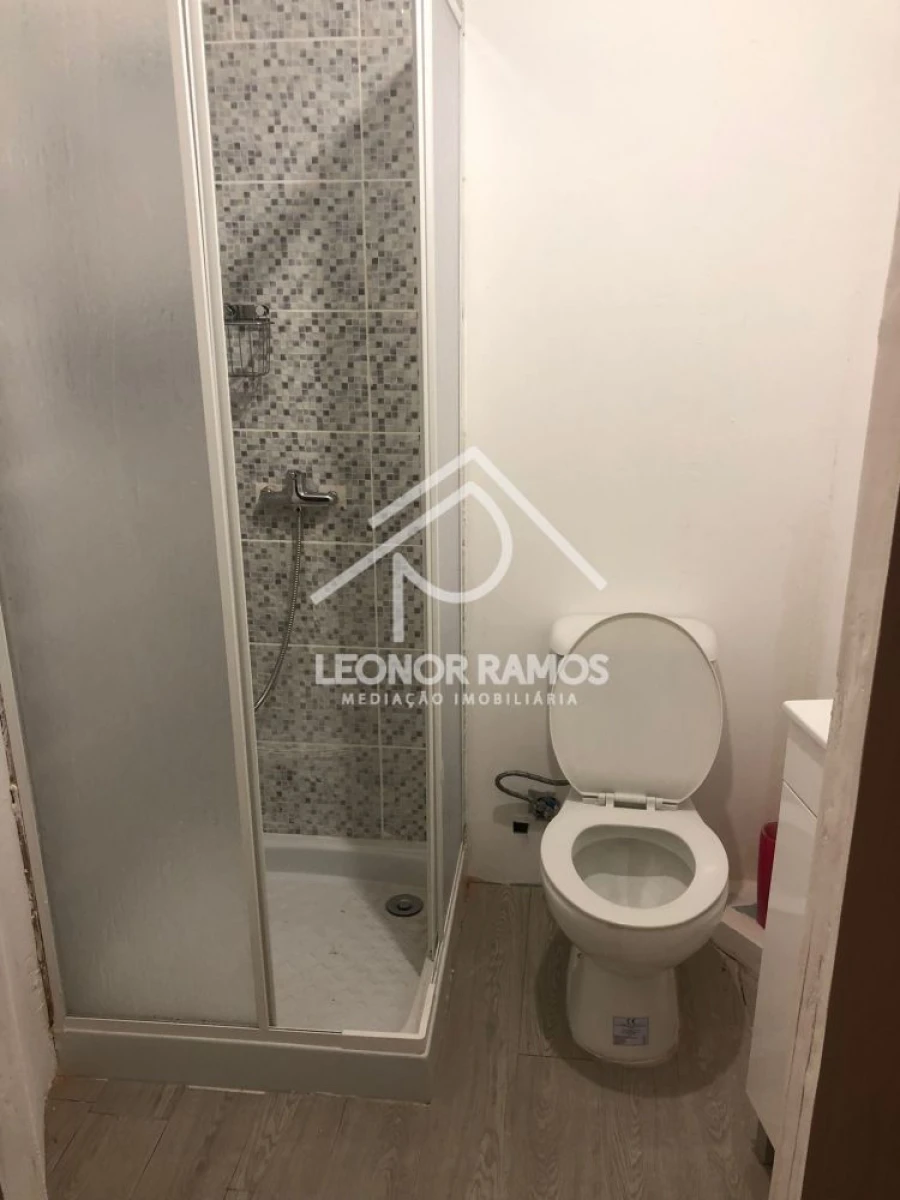 Moradia T2 para Venda em Idanha-A-Nova e Alcafozes Foto 3