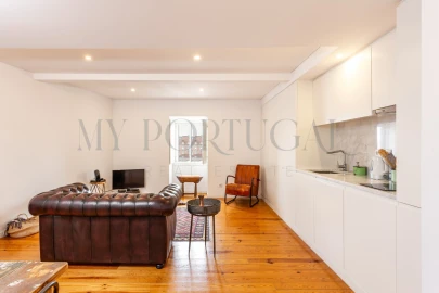 Apartamento T1 para Venda em Santa Maria Maior