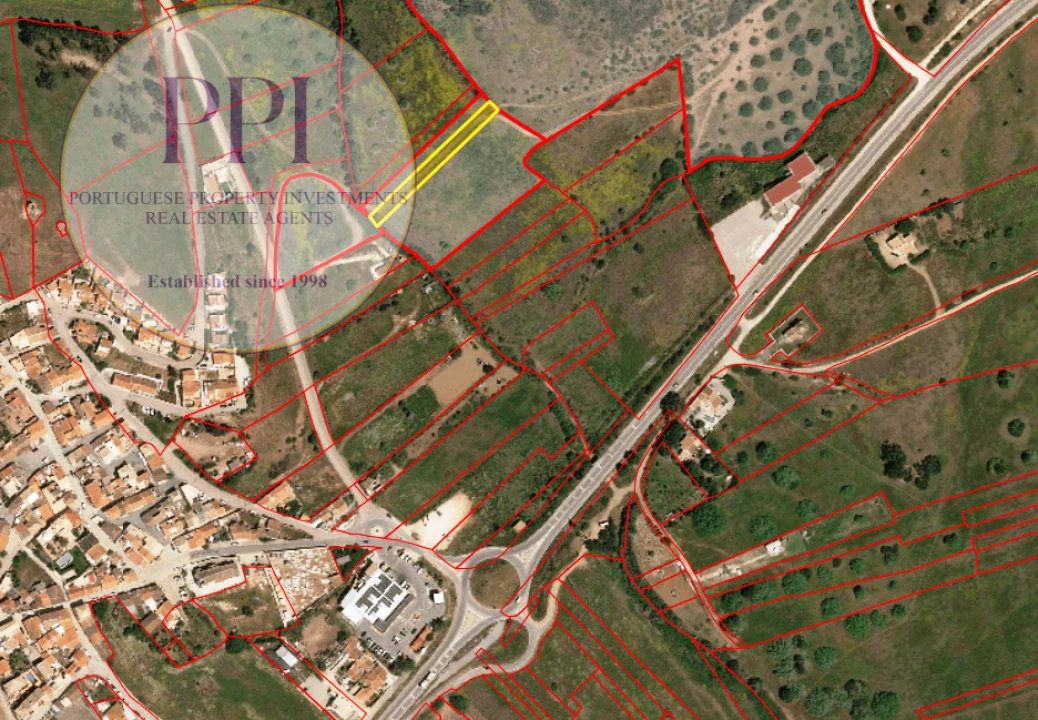 Terreno para Venda em Budens Foto 4