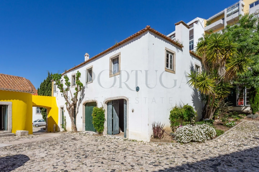 Moradia T3 para Venda em Oeiras e São Julião da Barra, Paço de Arcos e Caxias Foto 1