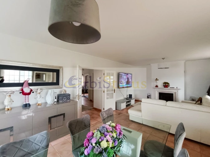 Moradia T4 para Venda em Sesimbra (Castelo) Foto 24