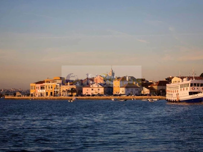 Apartamento T3 para Venda em Seixal, Arrentela e Aldeia de Paio Pires Foto 12