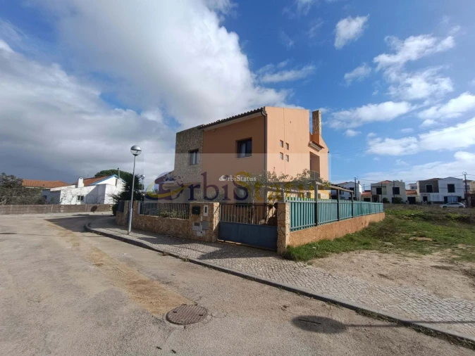 Moradia T4 para Venda em Sesimbra (Castelo) Foto 12