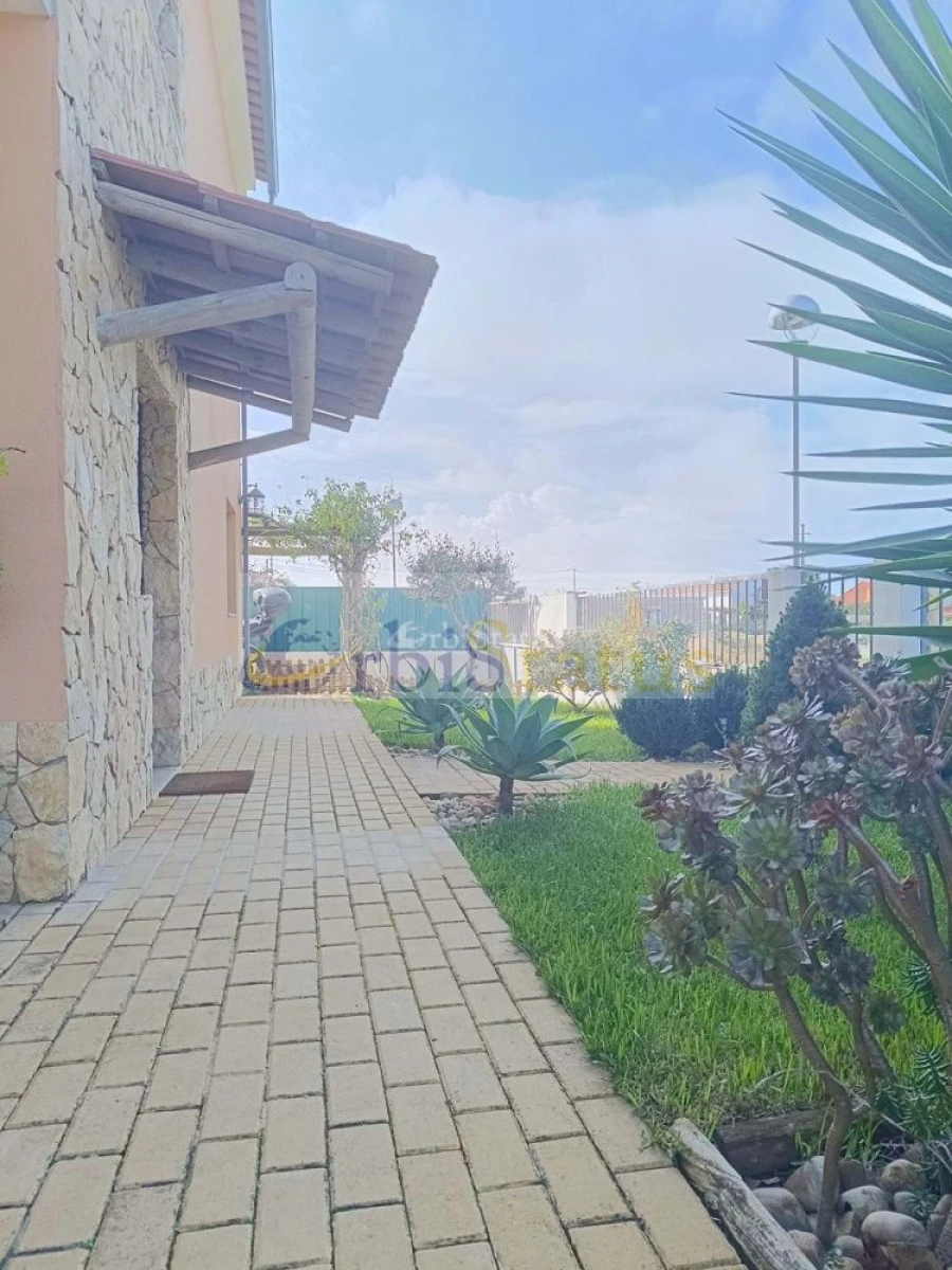 Moradia T4 para Venda em Sesimbra (Castelo) Foto 7