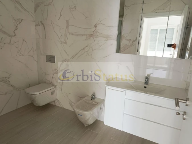 Apartamento T0 para Venda em Sesimbra (Santiago) Foto 15