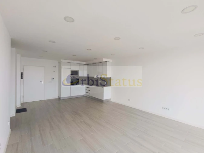 Apartamento T0 para Venda em Sesimbra (Santiago) Foto 16