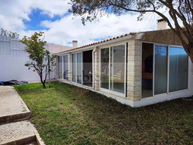 Moradia T3 para Venda em Sesimbra (Castelo) Foto 54