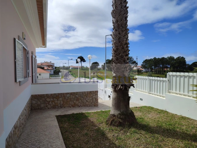 Moradia T3 para Venda em Sesimbra (Castelo) Foto 38