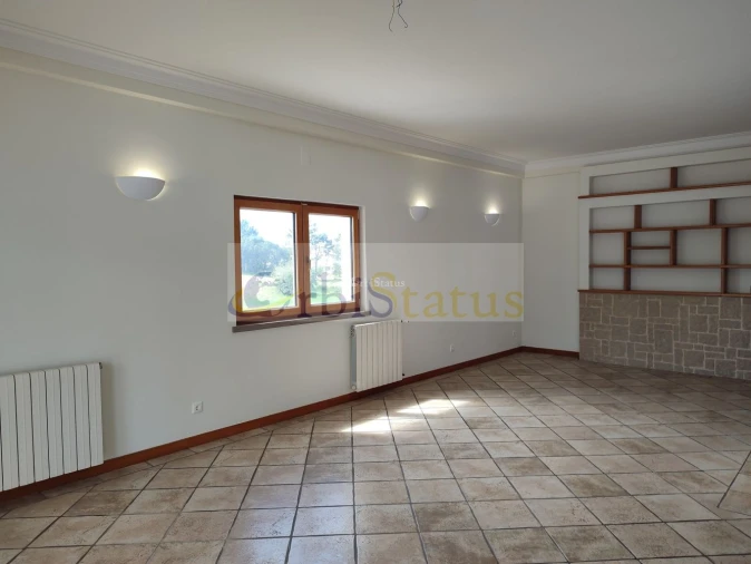 Moradia T3 para Venda em Sesimbra (Castelo) Foto 30