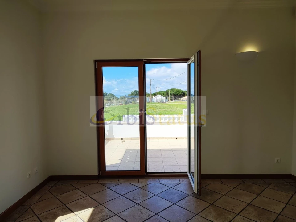 Moradia T3 para Venda em Sesimbra (Castelo) Foto 12