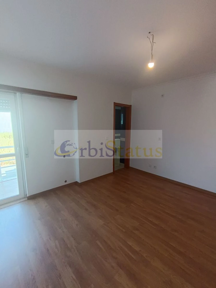 Moradia T4 para Venda em Sesimbra (Castelo) Foto 27