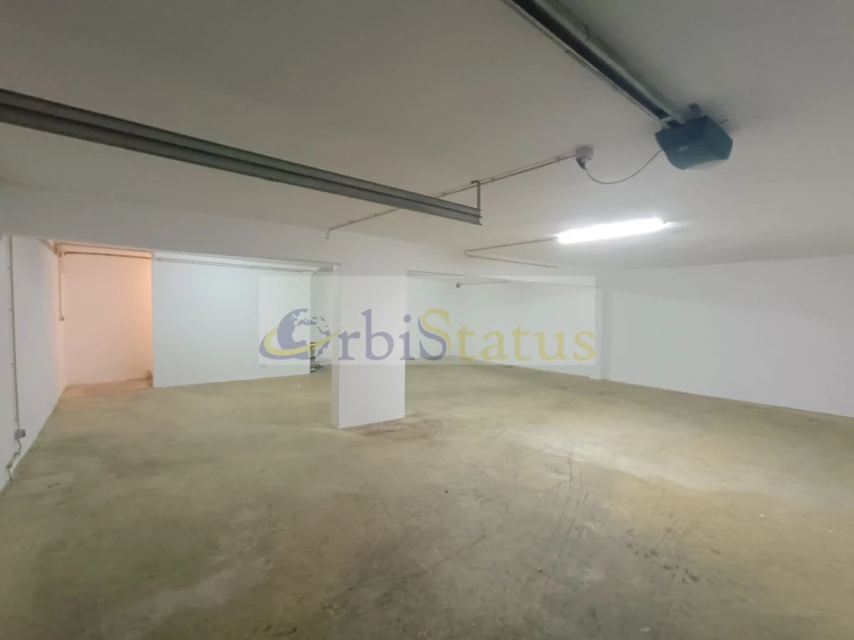 Moradia T4 para Venda em Sesimbra (Castelo) Foto 8