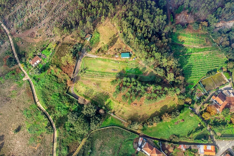 Terreno para Venda em Lamelas e Guimarei Foto 6