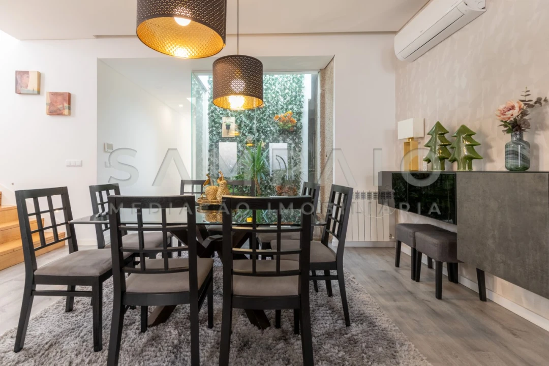 Moradia T4 para Venda em Santa Maria Maior e Monserrate e Meadela Foto 6