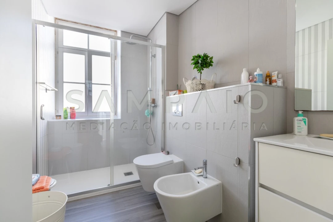 Moradia T4 para Venda em Santa Maria Maior e Monserrate e Meadela Foto 17