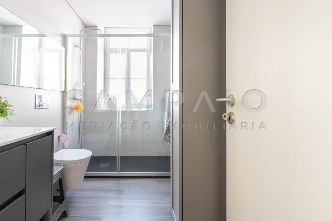 Moradia T4 para Venda em Santa Maria Maior e Monserrate e Meadela Foto 24