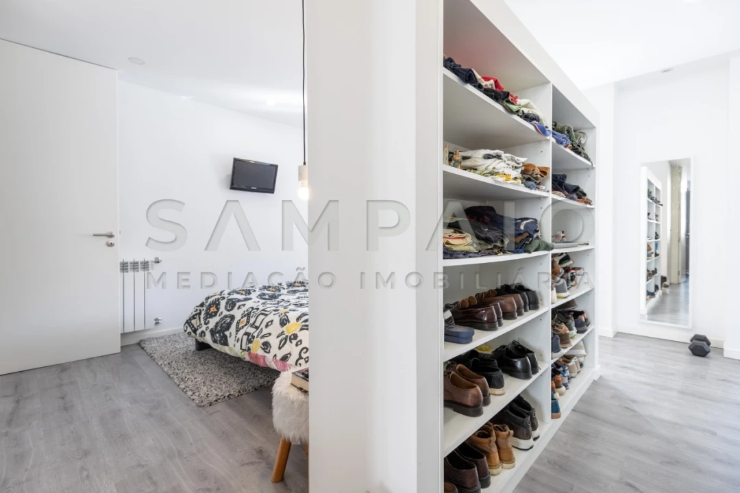 Moradia T4 para Venda em Santa Maria Maior e Monserrate e Meadela Foto 25