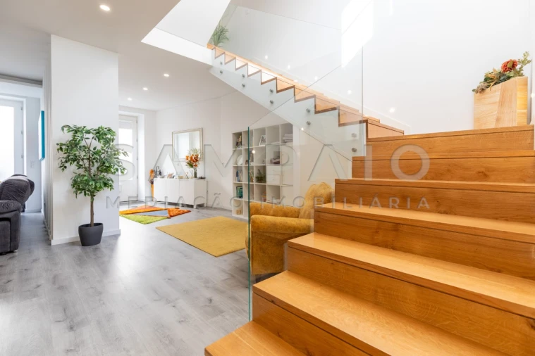 Moradia T4 para Venda em Santa Maria Maior e Monserrate e Meadela Foto 19