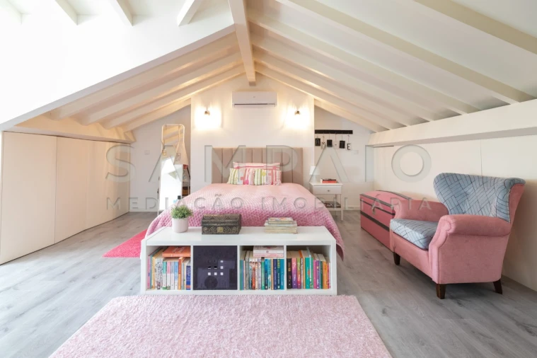 Moradia T4 para Venda em Santa Maria Maior e Monserrate e Meadela Foto 37