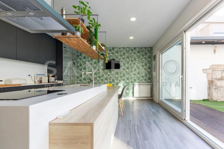 Moradia T4 para Venda em Santa Maria Maior e Monserrate e Meadela Foto 50