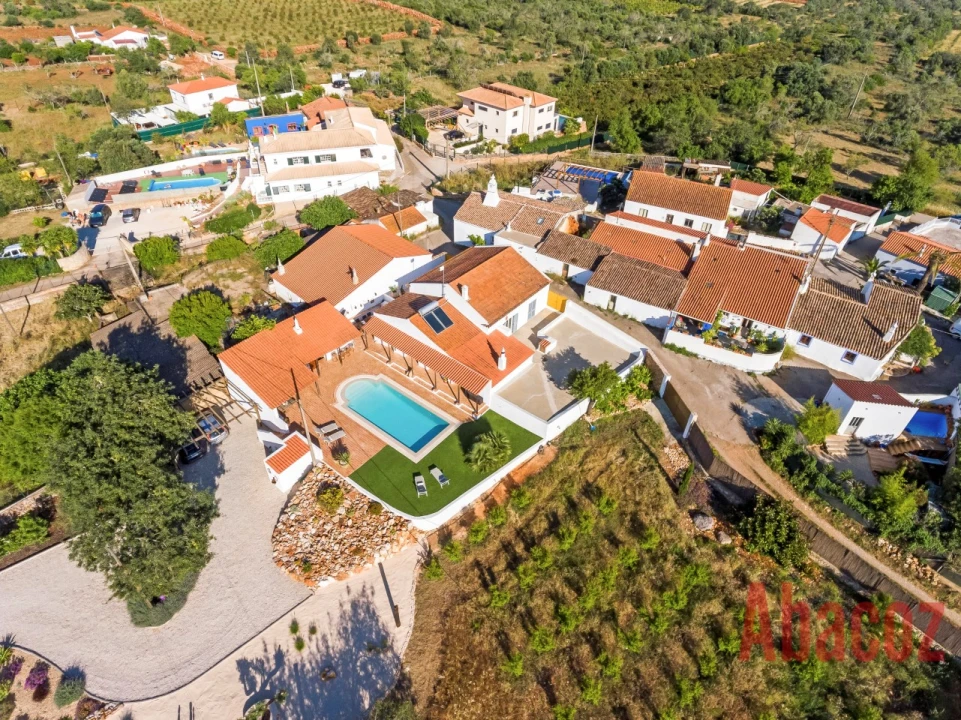 Moradia T4 para Venda em São Bartolomeu de Messines Foto 36