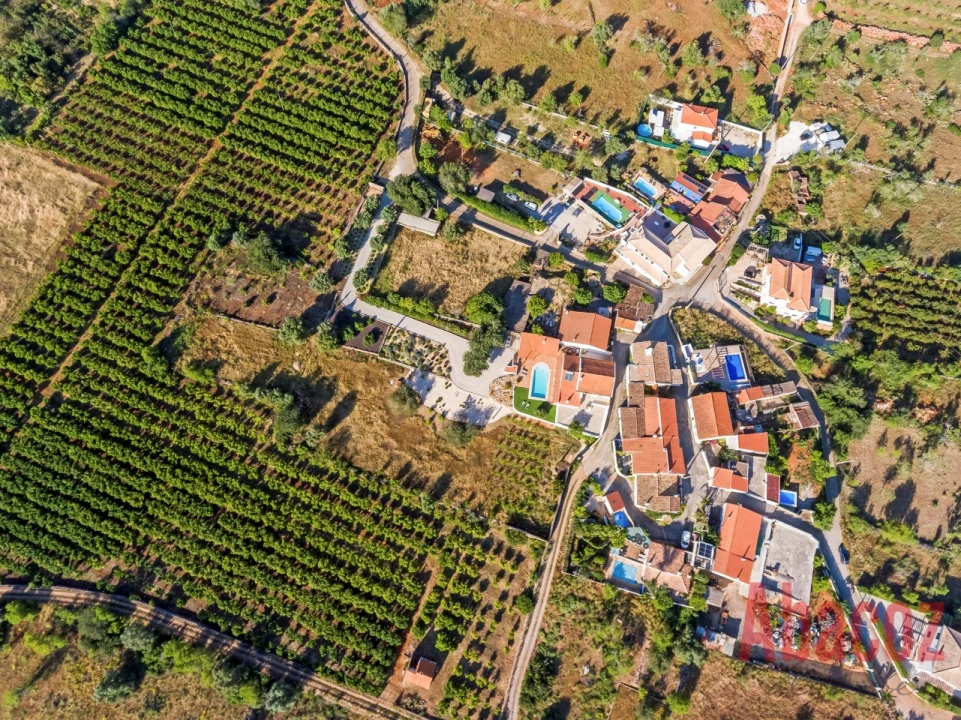 Moradia T4 para Venda em São Bartolomeu de Messines Foto 38