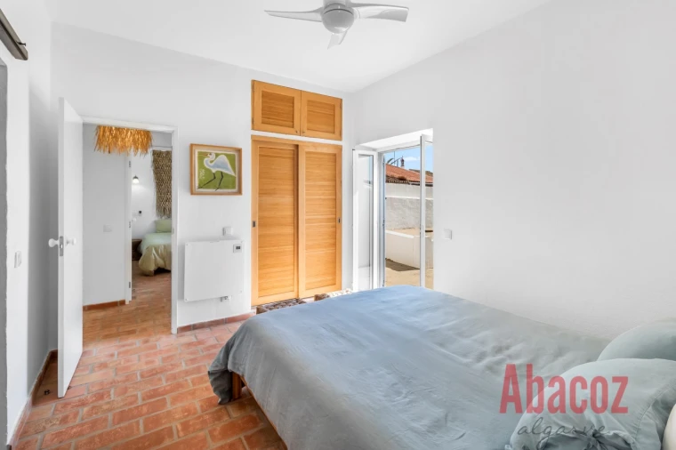 Moradia T4 para Venda em São Bartolomeu de Messines Foto 8