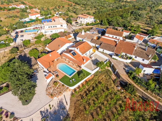 Moradia T4 para Venda em São Bartolomeu de Messines Foto 36