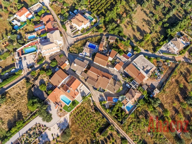 Moradia T4 para Venda em São Bartolomeu de Messines Foto 37