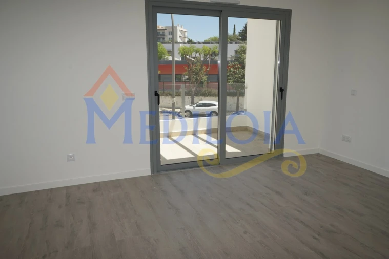 Moradia T2 para Venda em Tavira (Santa Maria e Santiago) Foto 3