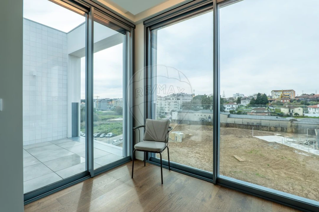 Apartamento T3 para Venda em São João da Madeira Foto 11