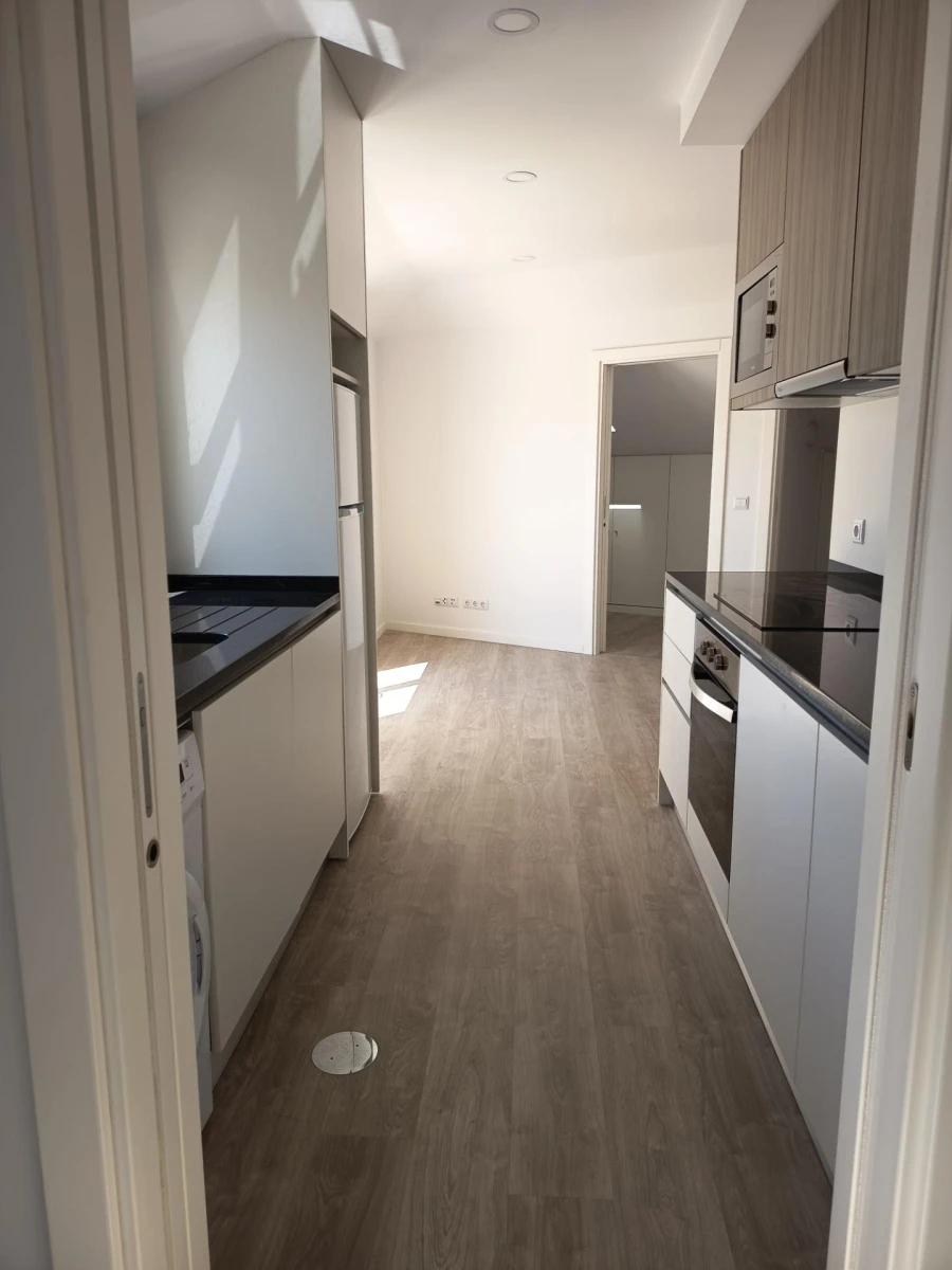 Apartamento T2 para Venda em Esgueira Foto 11
