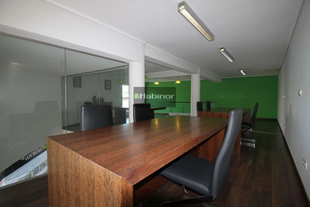 Escritório para Arrendamento em Santa Maria Maior e Monserrate e Meadela Foto 9