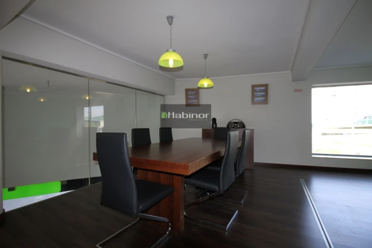 Escritório para Arrendamento em Santa Maria Maior e Monserrate e Meadela