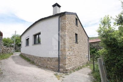 Quinta T3 para Venda em Longos Vales